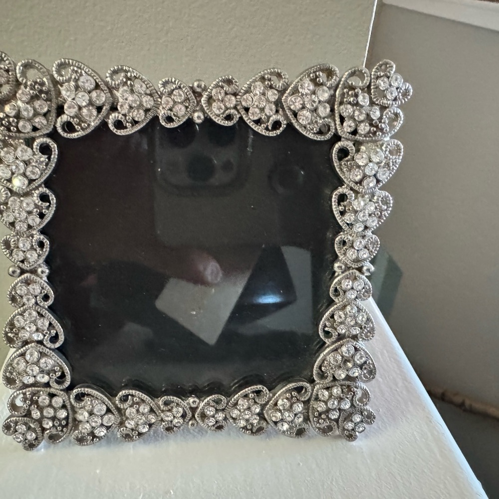 Pottery barn crystal Silver Heart Design Photo Frame